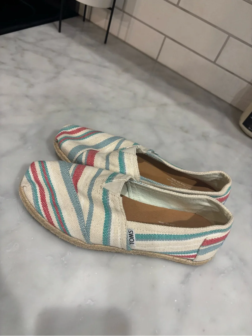 🌸TOMS Women's Striped Canvas Espadrilles in Cream, Teal & Coral